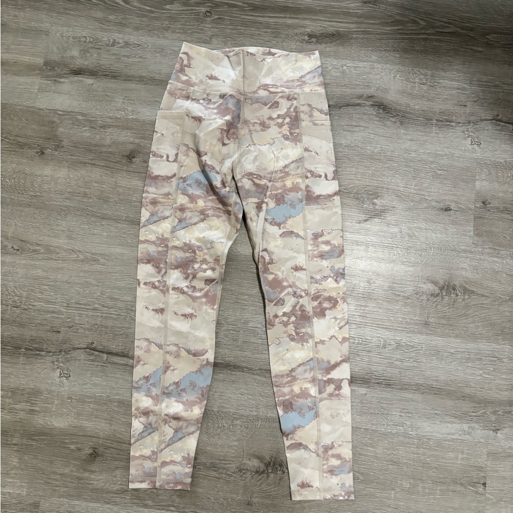 High-Waisted Camouflage Leggings